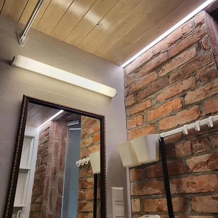 Pilis 2 קלייפדה